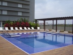 Hotel  Trinitarias Suites
