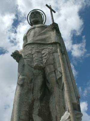 Monumento a San Juan Bautista