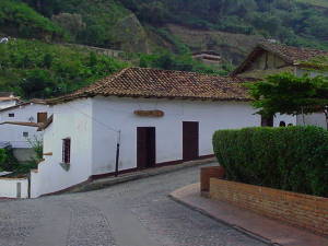 Maison sur la place Bolivar