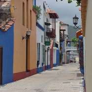 Calle los Lanceros - Puerto Cabello