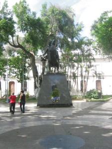 Plaza Bolivar in Los Teques