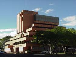 Edificio de la CVG en Ciudad Guayana