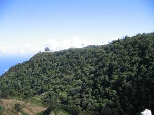 Desde Galipan, vista del Teleferico de la Guaira
