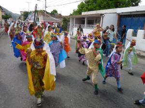 " Diablos Danzantes de Cagua 2009 " por las Calles de Cagua