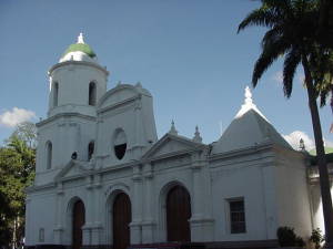 Iglesia Sur Plaza Bolívar