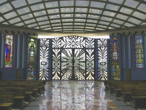 Puerta de la catedral de barquisimeto