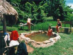 Piscina y masajes en Aguasana
