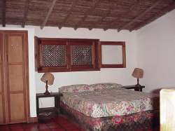 Beds, Lodge beach Medina
